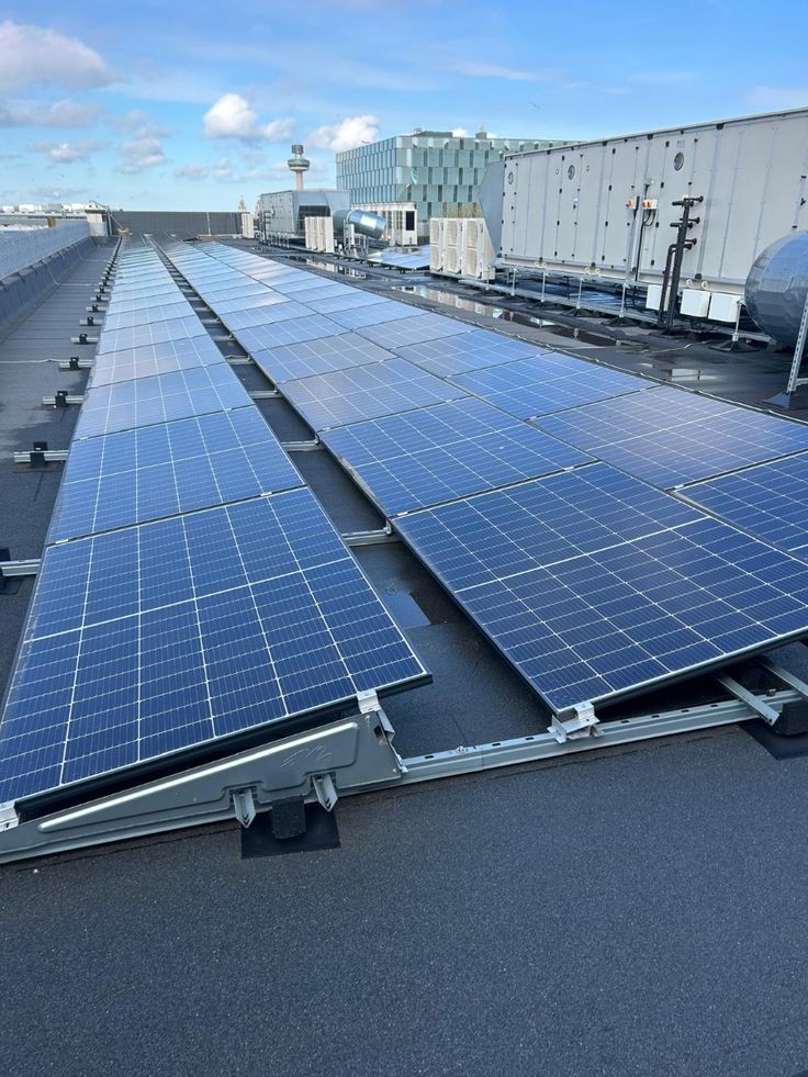 Soluția fotovoltaică potrivită afacerii tale